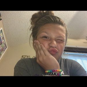 Meet your Posher, Bridgette